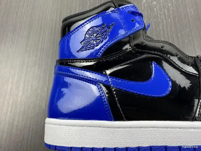 HYPE 555088-404 High Retro 1 Jordan OG 0516